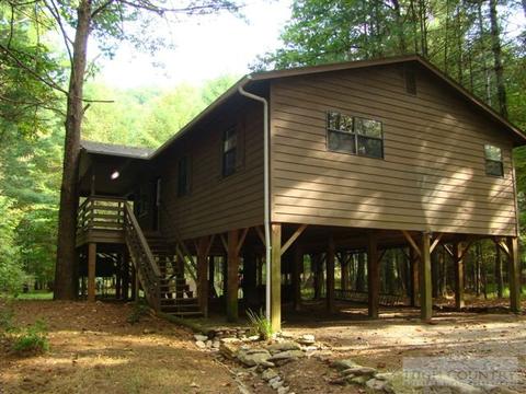 562 Jakes Mountain Rd, Deep Gap, NC 28618 photo 1