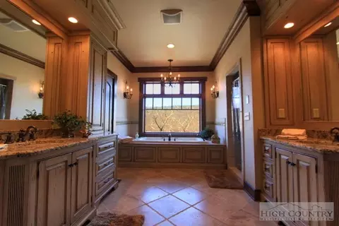 159 Adirondack Dr, Boone, NC 28607 photo 5