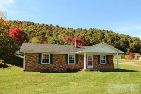 809 Shatley Rd, Crumpler, NC 28617 photo 1