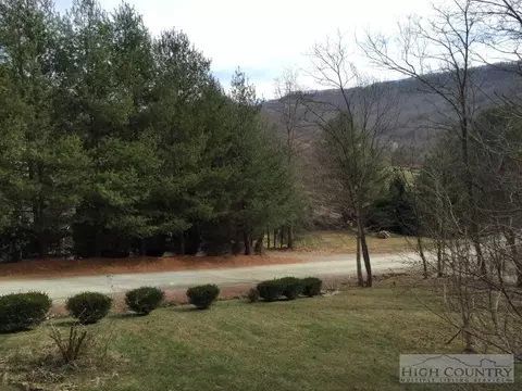 231 Willow Mountain Dr, Vilas, NC 28692 photo 6