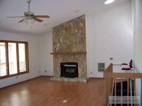603 Pine Ridge Rd, Beech Mountain, NC 28604 photo 3