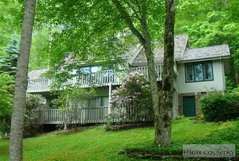 636 Schaffer Rd, Boone, NC 28607 photo 2