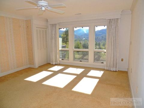 385 Beech, Boone, NC 28607 photo 8
