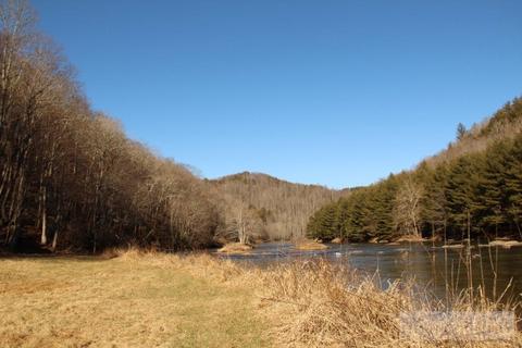 807 Moonshadow Ln, Crumpler, NC 28617 photo 18