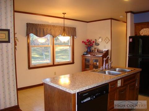 191 Sunny Hill Ln, Deep Gap, NC 28618 photo 27