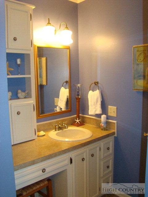 191 Sunny Hill Ln, Deep Gap, NC 28618 photo 10