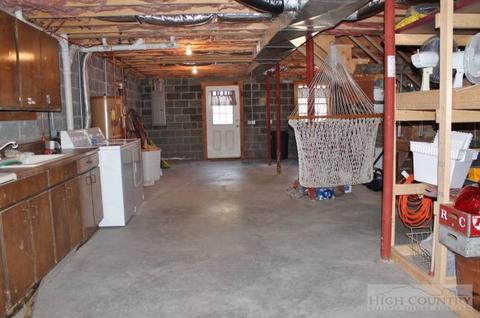 144 Old Mill Rd, Todd, NC 28684 photo 14