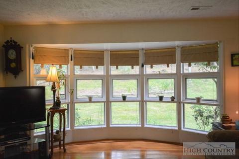 341 Forest Hls, Boone, NC 28607 photo 12