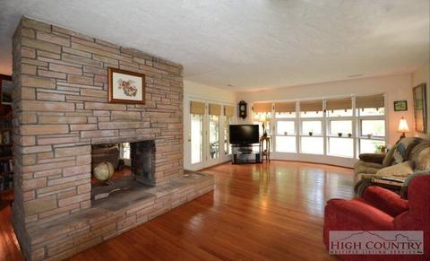 341 Forest Hls, Boone, NC 28607 photo 11