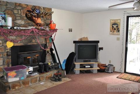 160 Evening Shade, Boone, NC 28607 photo 2
