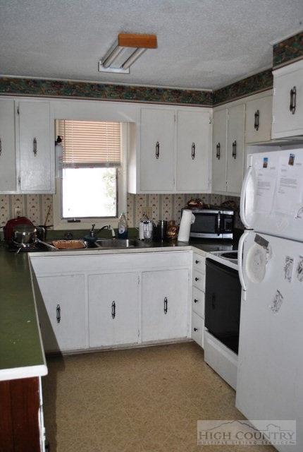 160 Evening Shade, Boone, NC 28607 photo 10