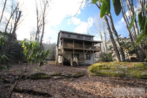 342 Hawks Lake Dr, Seven Devils, NC 28604 photo 13