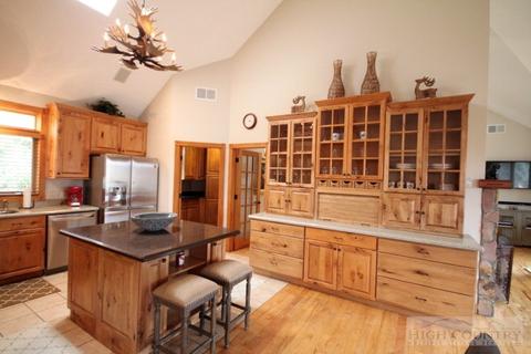 364 Algonquin Dr, Boone, NC 28607 photo 8