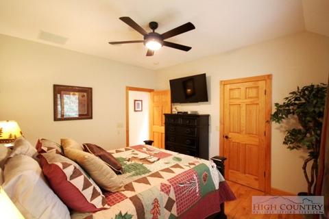 364 Algonquin Dr, Boone, NC 28607 photo 26