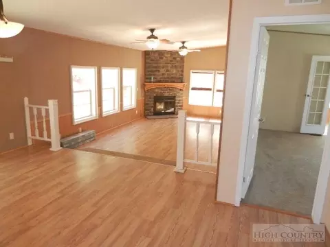 314 Bear Creek Ln, Deep Gap, NC 28618 photo 6