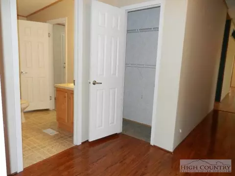 314 Bear Creek Ln, Deep Gap, NC 28618 photo 12