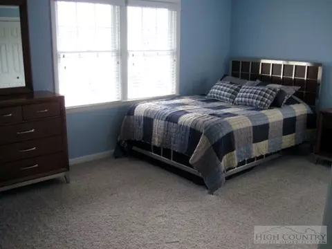544 Cedar Ln, Boone, NC 28607 photo 9