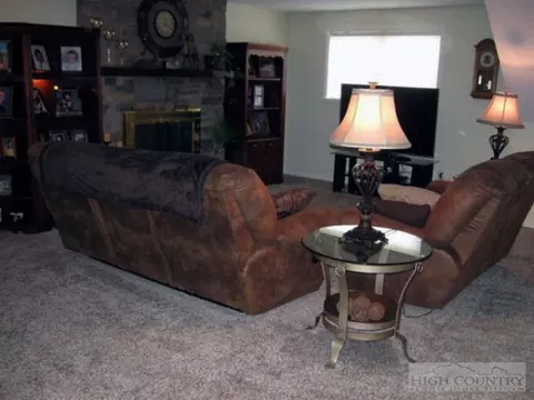 544 Cedar Ln, Boone, NC 28607 photo 11