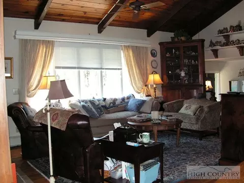478 Whippoorwill Ln, Boone, NC 28607 photo 3
