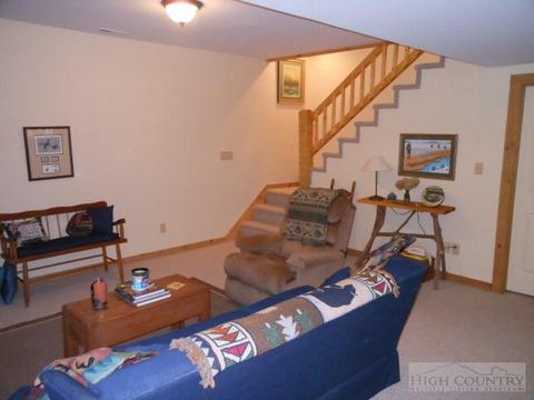 302 Hawks Lake Dr, Seven Devils, NC 28604 photo 25