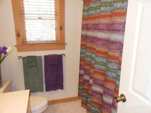 302 Hawks Lake Dr, Seven Devils, NC 28604 photo 20