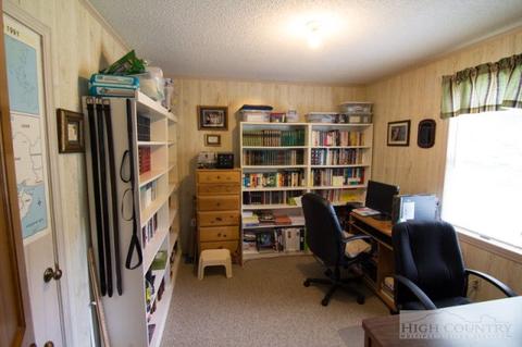 285 Bob Campbell Rd, Vilas, NC 28692 photo 10