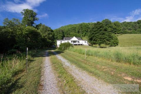 285 Bob Campbell Rd, Vilas, NC 28692 photo 2