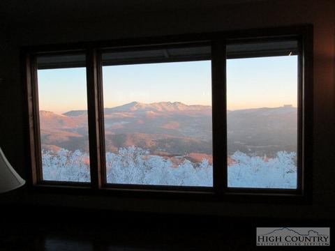 135 Ski Loft Rd, Beech Mountain, NC 28604 photo 11