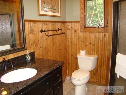 325 Owl Rest Ln, Deep Gap, NC 28618 photo 8