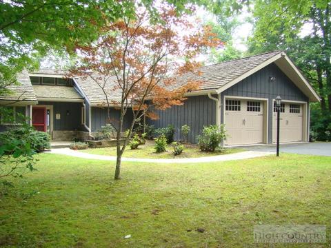 325 Owl Rest Ln, Deep Gap, NC 28618 photo 1