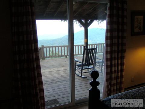 325 Owl Rest Ln, Deep Gap, NC 28618 photo 7