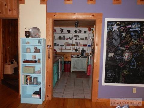 344 Henry Winebarger, Boone, NC 28607 photo 8