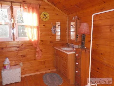 344 Henry Winebarger, Boone, NC 28607 photo 20