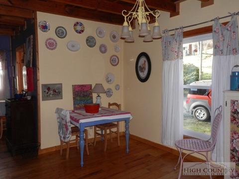 344 Henry Winebarger, Boone, NC 28607 photo 15