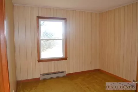 29 Sunset Ln, Independence, VA 24348 photo 6