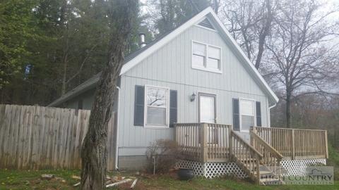 1013 Wildcat Rd, Deep Gap, NC 28618 photo 2