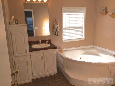 3266 Peak, Creston, NC 28615 photo 6