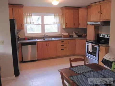 247 Stone Mountain Rd, Vilas, NC 28692 photo 32