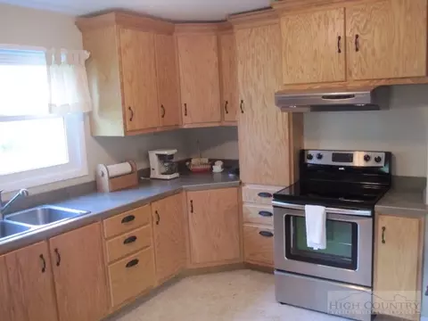 247 Stone Mountain Rd, Vilas, NC 28692 photo 33