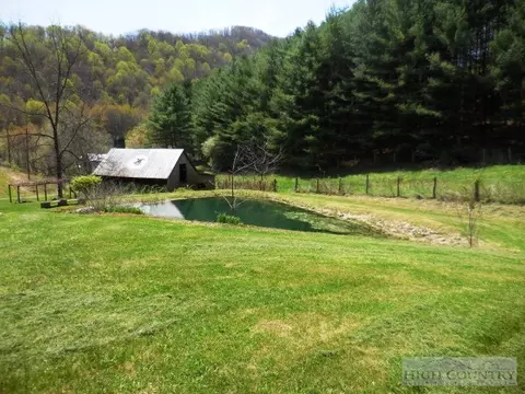 1336 Big Windfall Rd, Lansing, NC 28643 photo 9