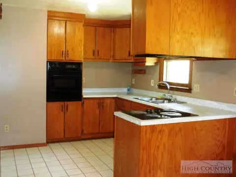 1336 Big Windfall Rd, Lansing, NC 28643 photo 16