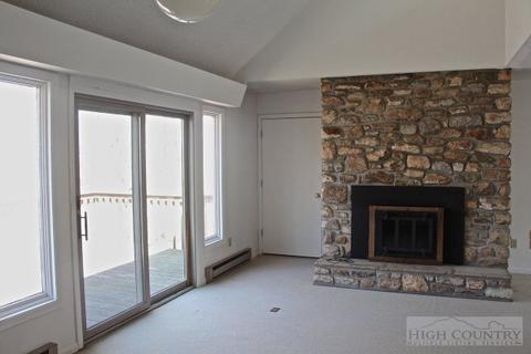 429 Wake Robin, Boone, NC 28607 photo 10