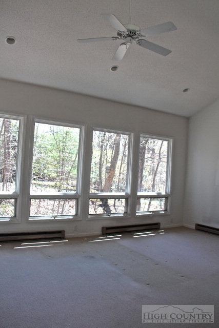 429 Wake Robin, Boone, NC 28607 photo 2