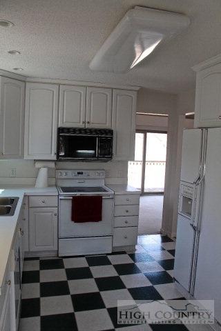429 Wake Robin, Boone, NC 28607 photo 12