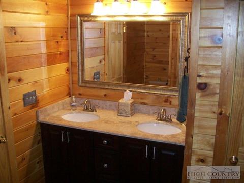800 Alpine Dr, Seven Devils, NC 28604 photo 26