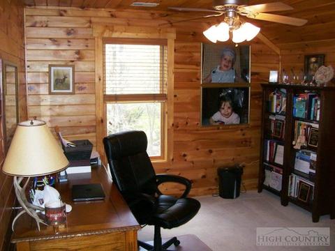 800 Alpine Dr, Seven Devils, NC 28604 photo 27