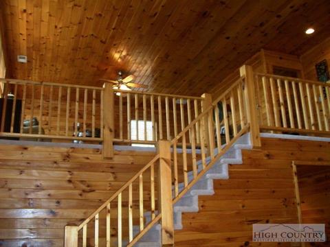 800 Alpine Dr, Seven Devils, NC 28604 photo 18