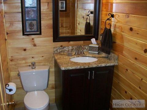800 Alpine Dr, Seven Devils, NC 28604 photo 8