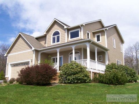 970 Algonquin Dr, Boone, NC 28607 photo 1