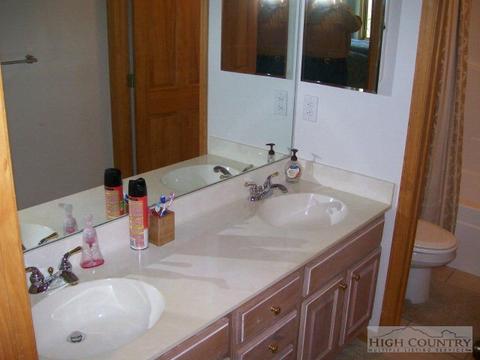 970 Algonquin Dr, Boone, NC 28607 photo 23
